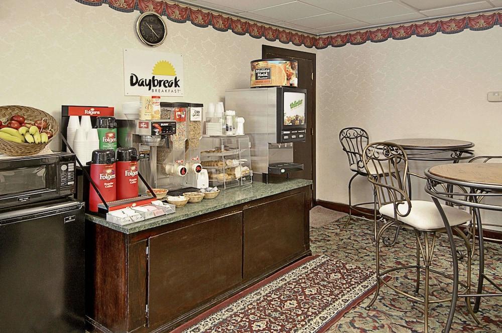 Rodeway Inn Concord Eksteriør bilde